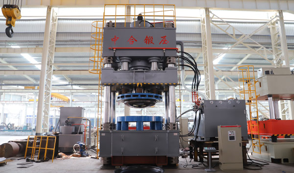滕州封頭液壓機廠家哪家質(zhì)量好？